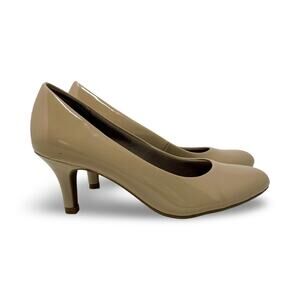 Life Stride Nude Patent Leather Pumps Heels Tan Classic Office Women 6 Excellent